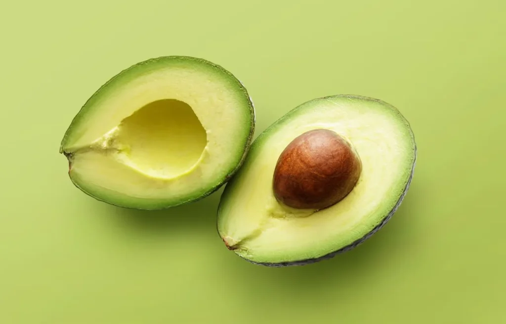 8 benefits of adding avocados to breakfast